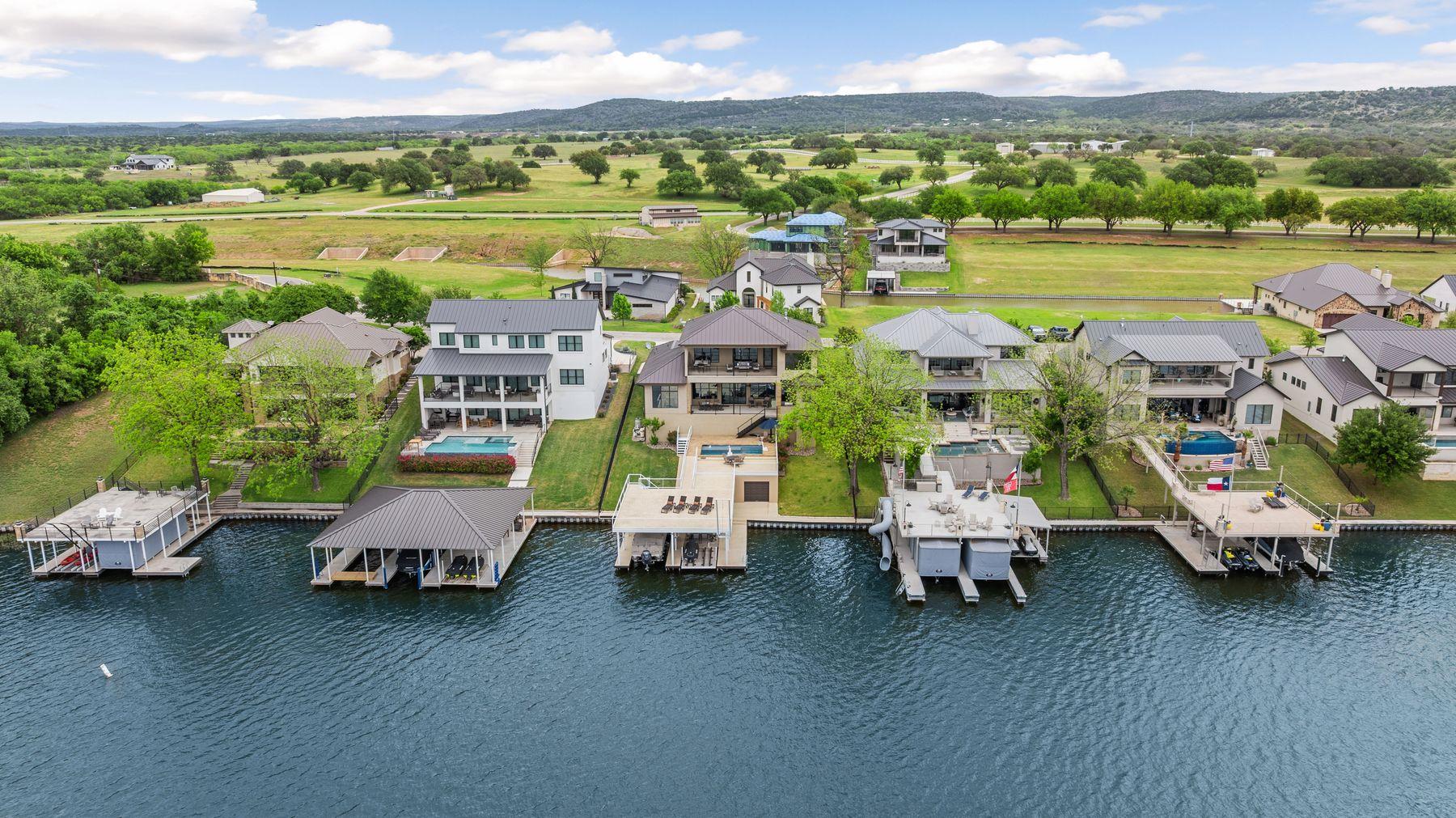 204 Hannahs Way, Burnet, TX 78611