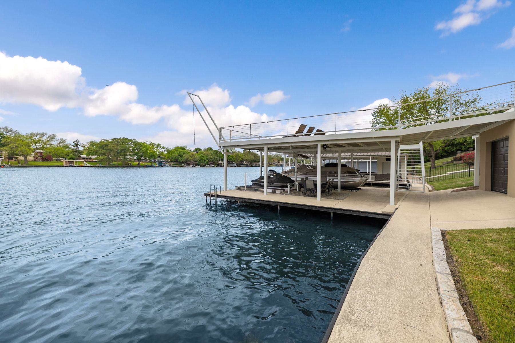 204 Hannahs Way, Burnet, TX 78611