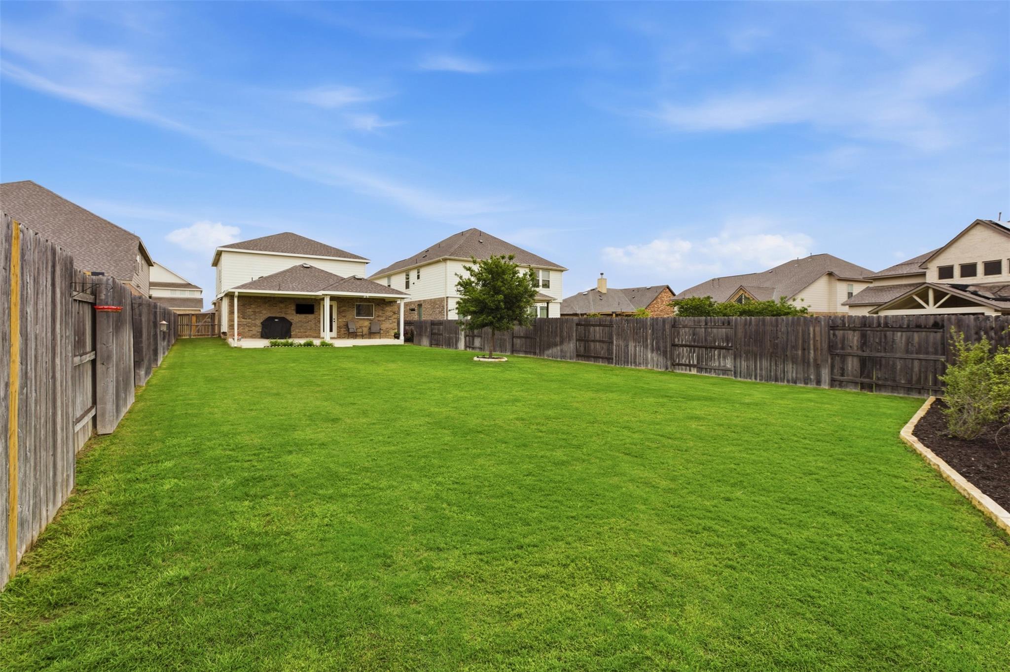 607 Windbrook Dr, Georgetown, TX 78628