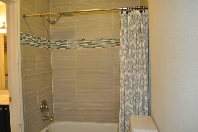 8502 Tyhurst Dr, Austin, TX 78749