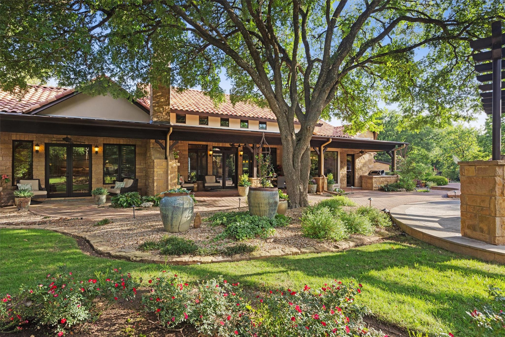 105 Pitchstone Cv, Georgetown, TX 78628