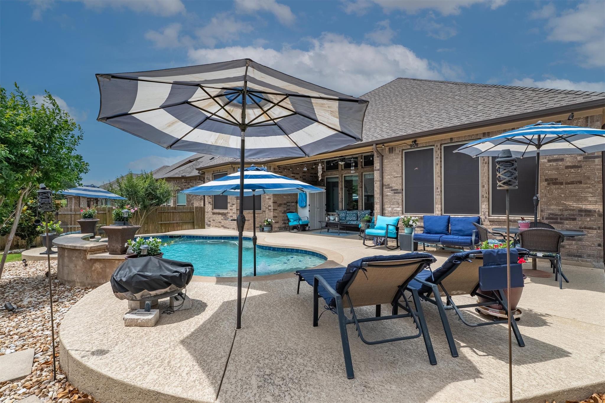 1004 Hezekiah Ln, Leander, TX 78641