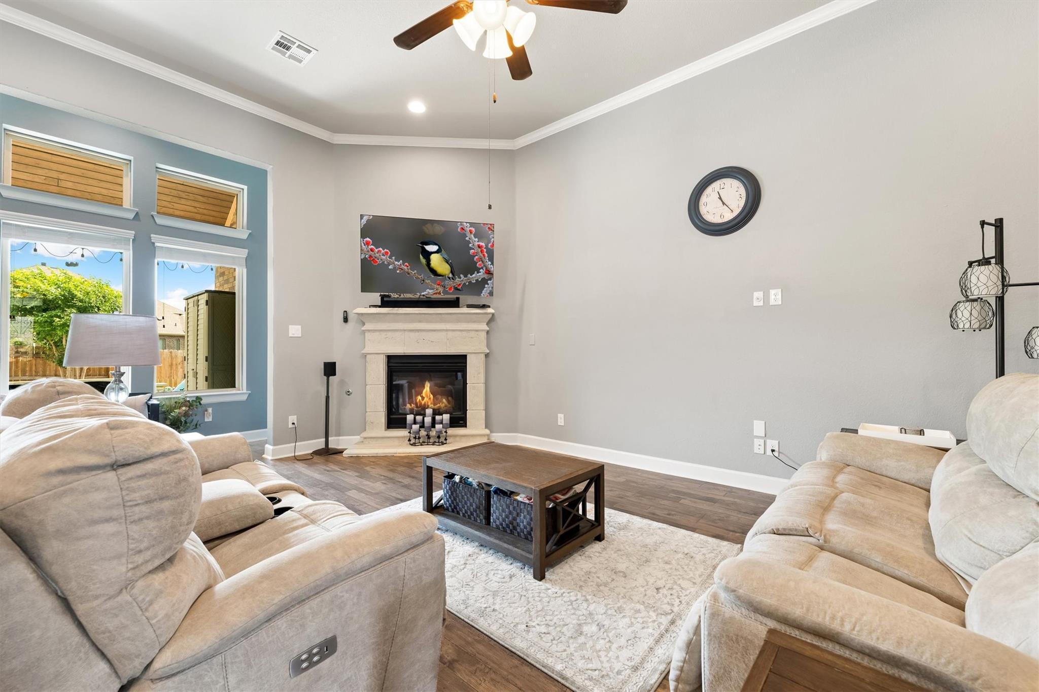 1004 Hezekiah Ln, Leander, TX 78641