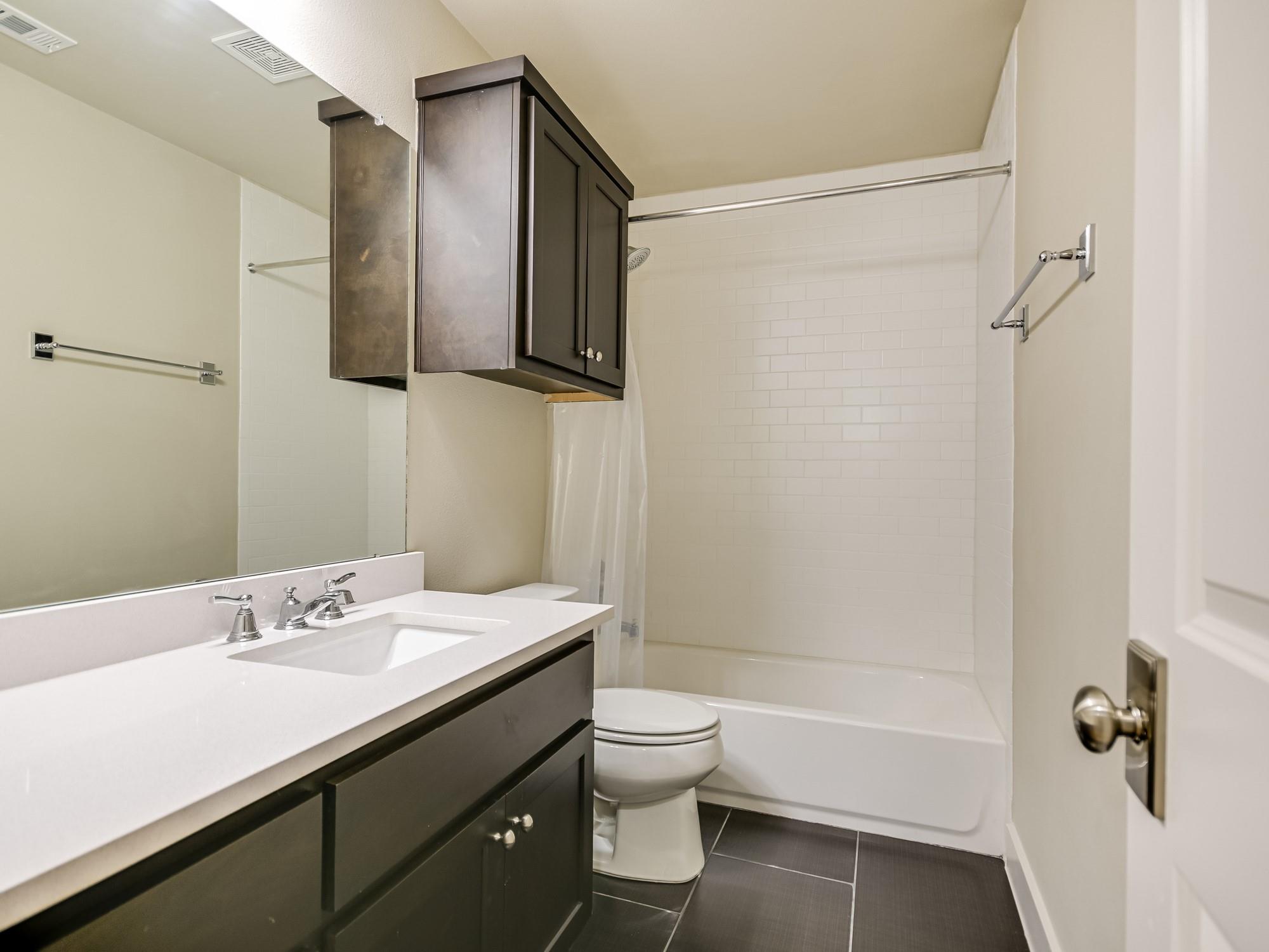 5309 William Holland Ave # 8, Austin, TX 78756