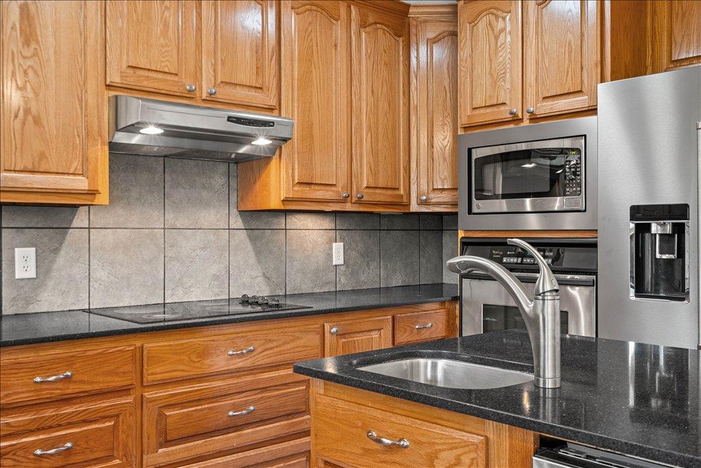 1703 Wofford Dr, Burnet, TX 78611