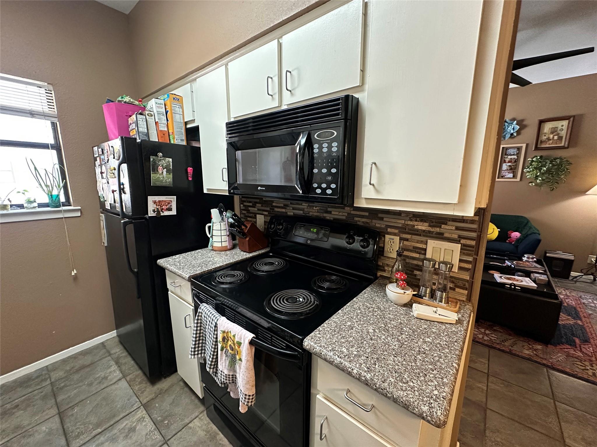 106 E 30th St # 203, Austin, TX 78705