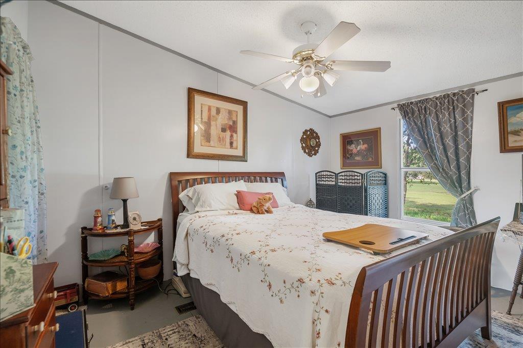 101 County Road 288, Liberty Hill, TX 78642