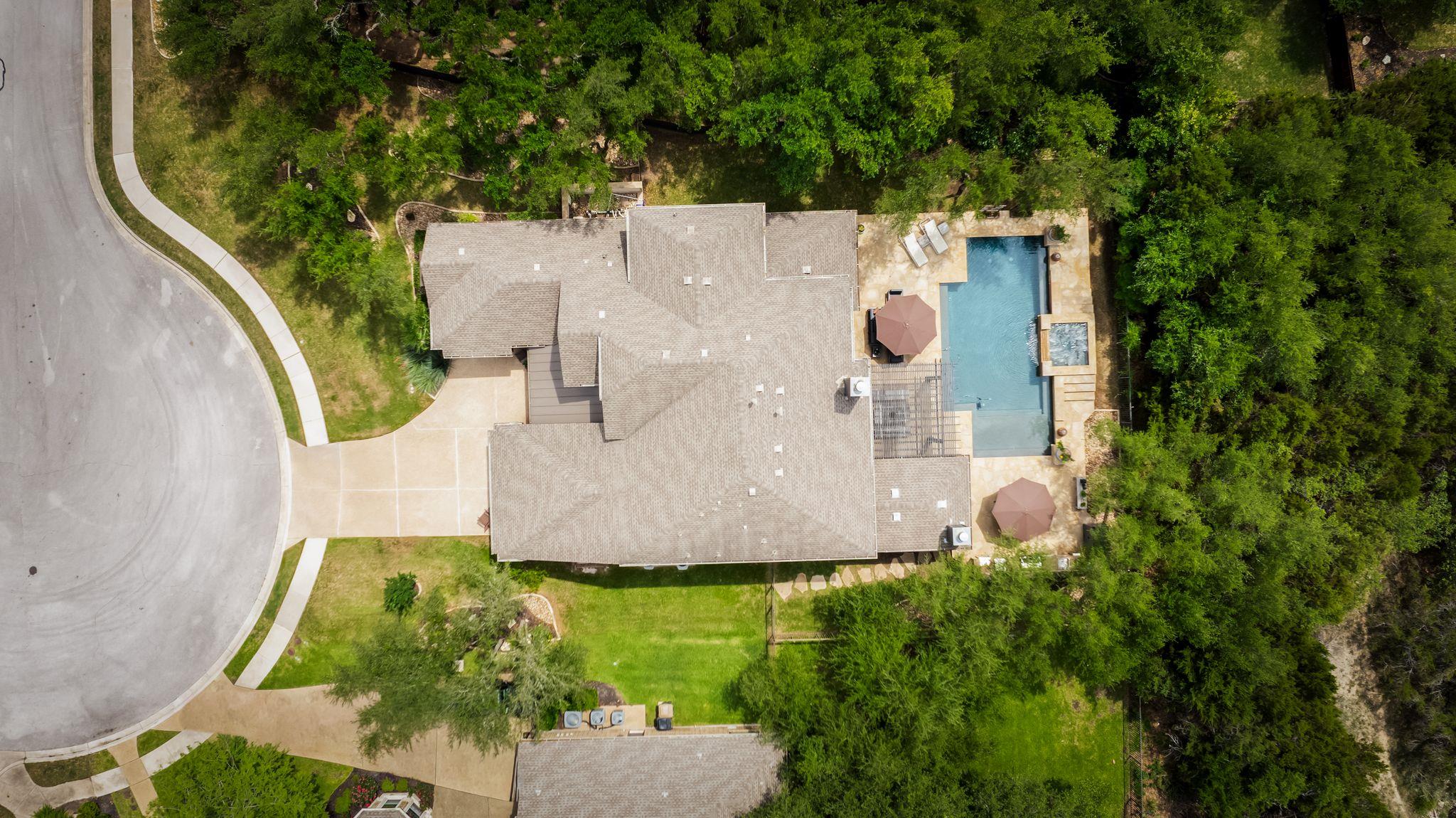 208 Santaluz Ln, Austin, TX 78732