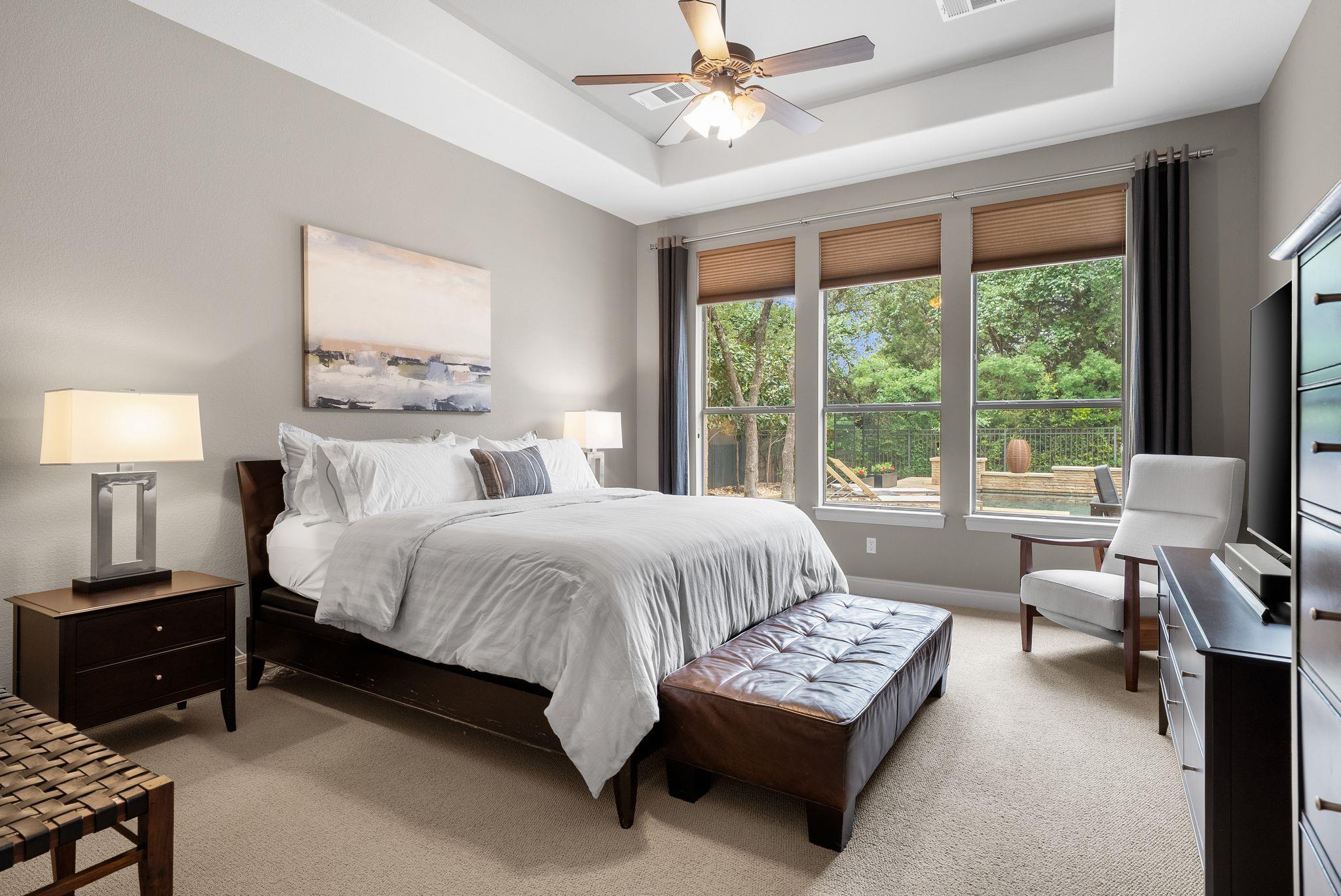 208 Santaluz Ln, Austin, TX 78732