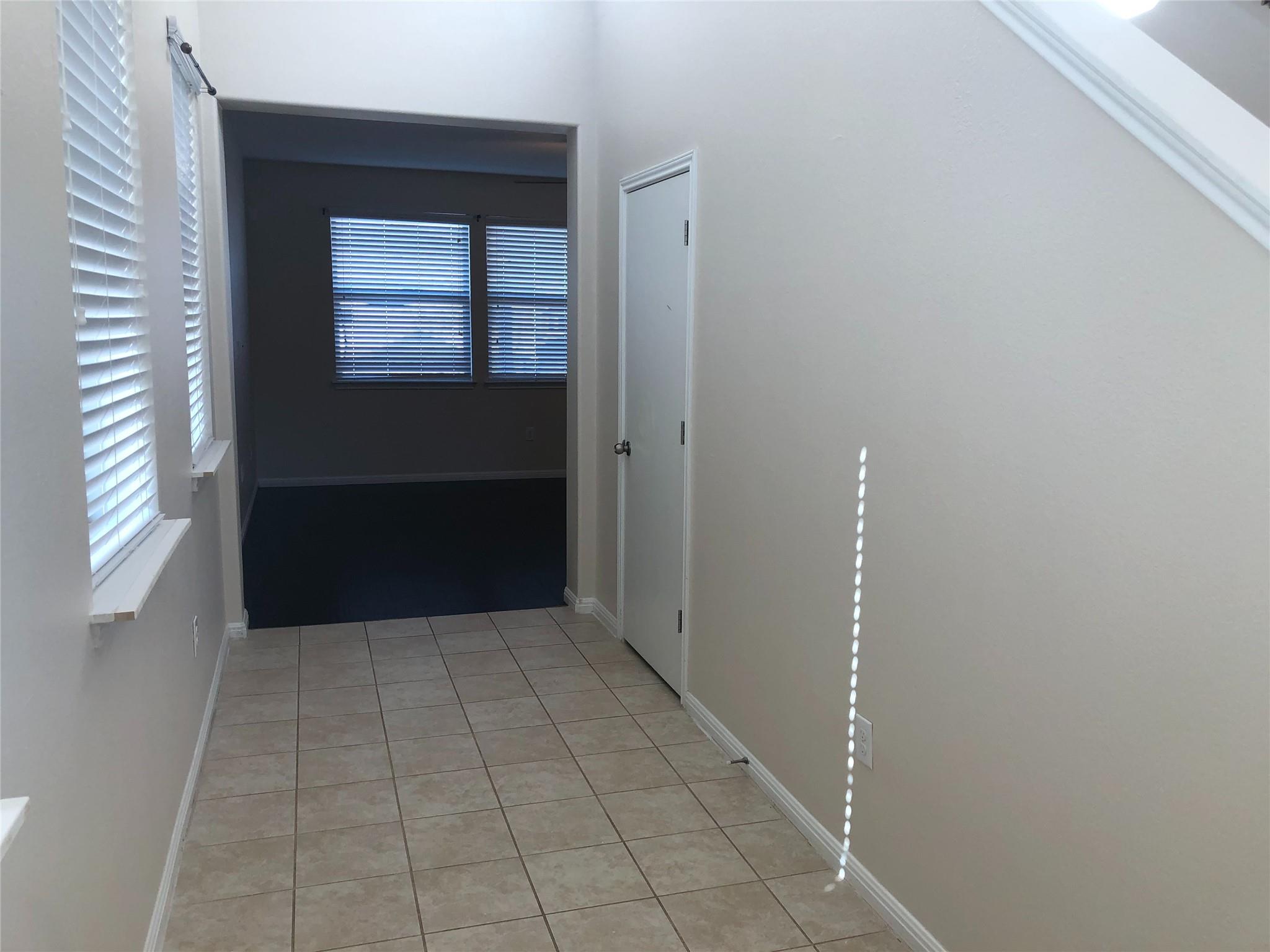 519 Twisted Oaks Ln, Buda, TX 78610