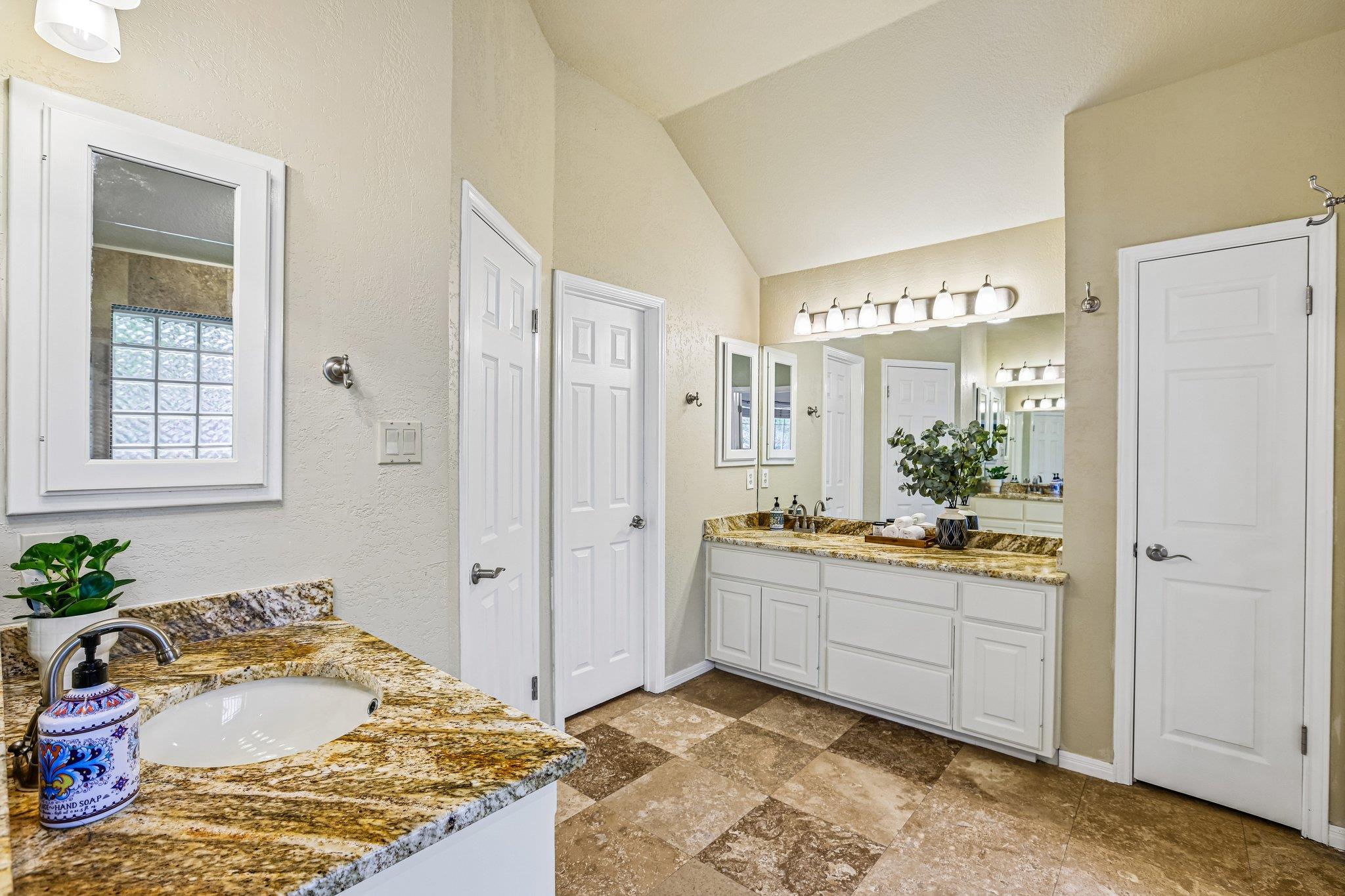 3917 Trout Dr, Austin, TX 78749