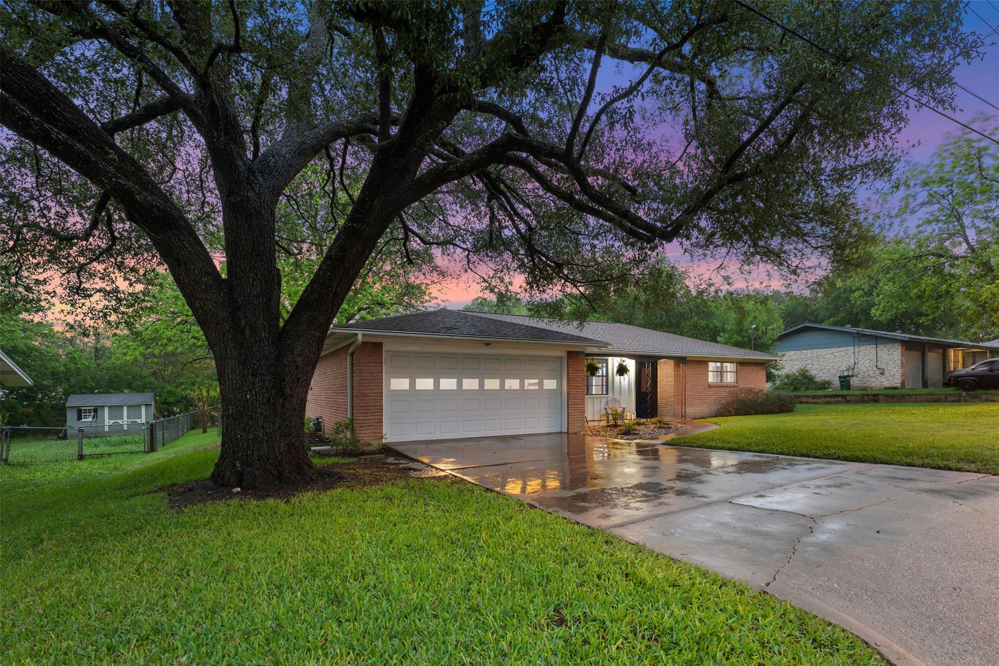 11309 Hilltop St, Austin, TX 78753