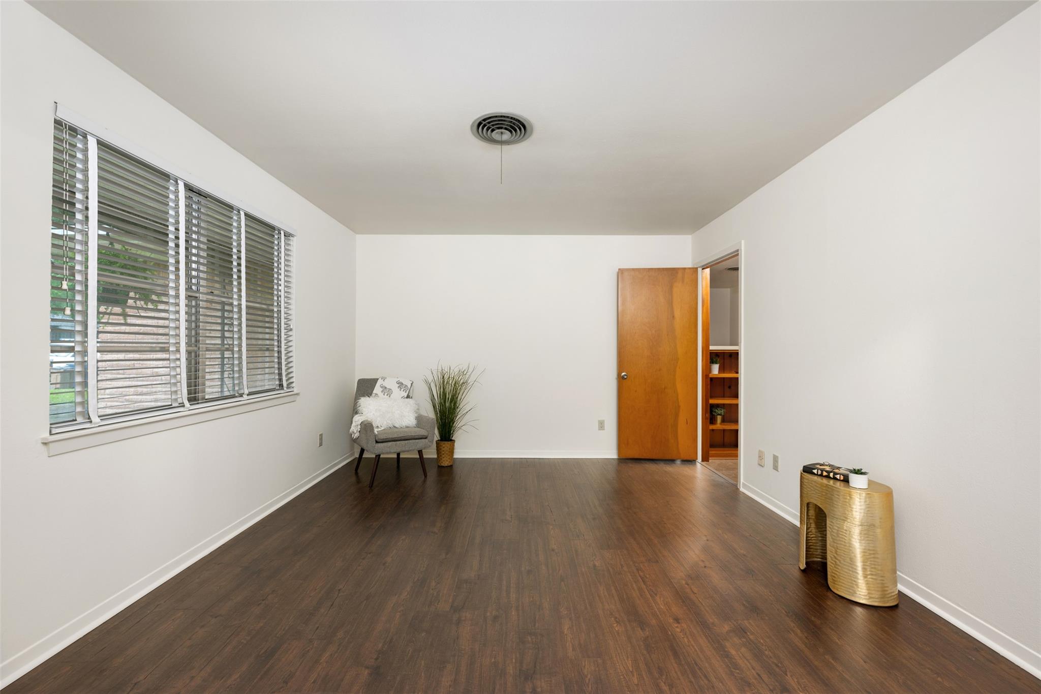 11309 Hilltop St, Austin, TX 78753