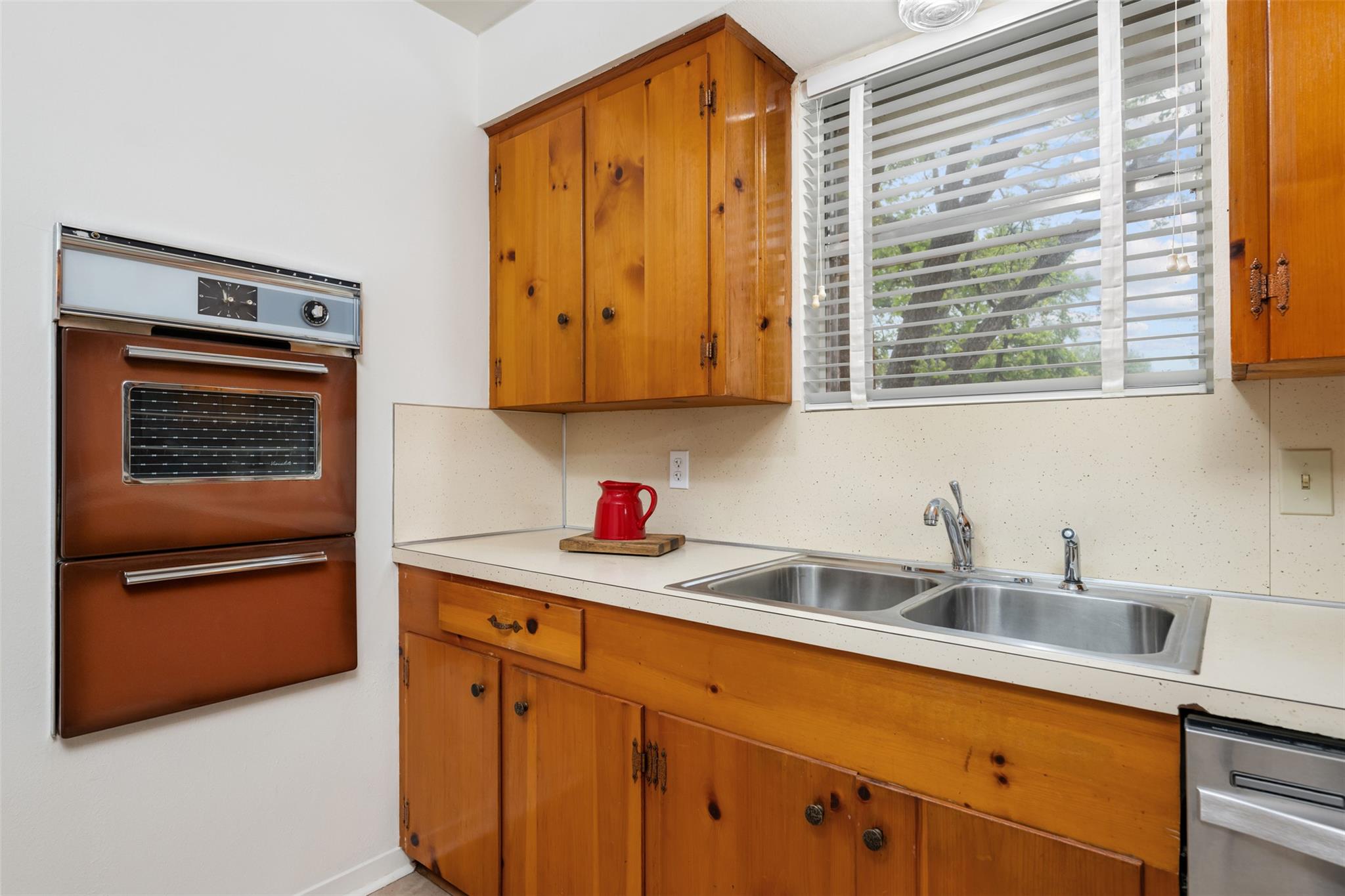 11309 Hilltop St, Austin, TX 78753