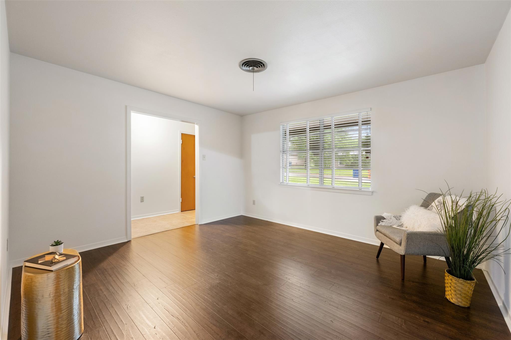 11309 Hilltop St, Austin, TX 78753