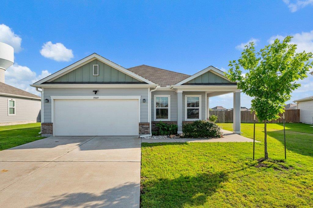 19009 Nathan Scott Way, Manor, TX 78653