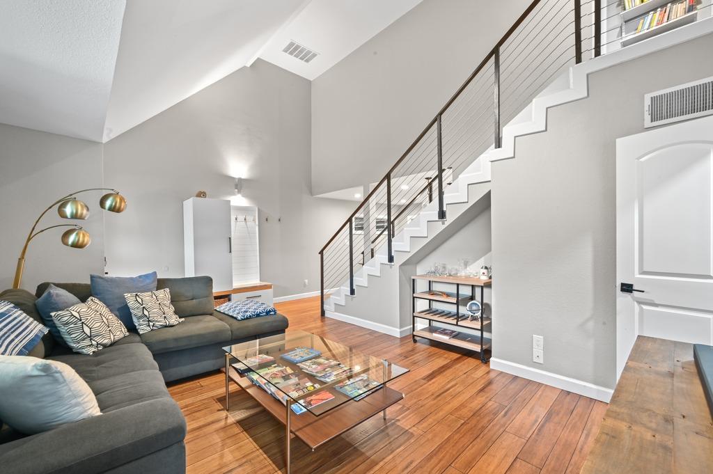 2101 Airole Way # B, Austin, TX 78704