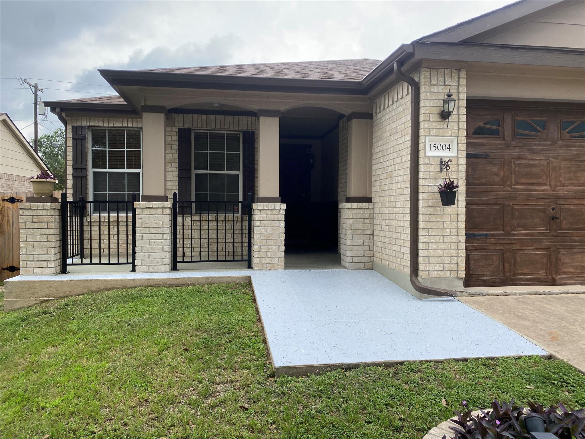 15004 Antique Finish Dr, Pflugerville, TX 78660