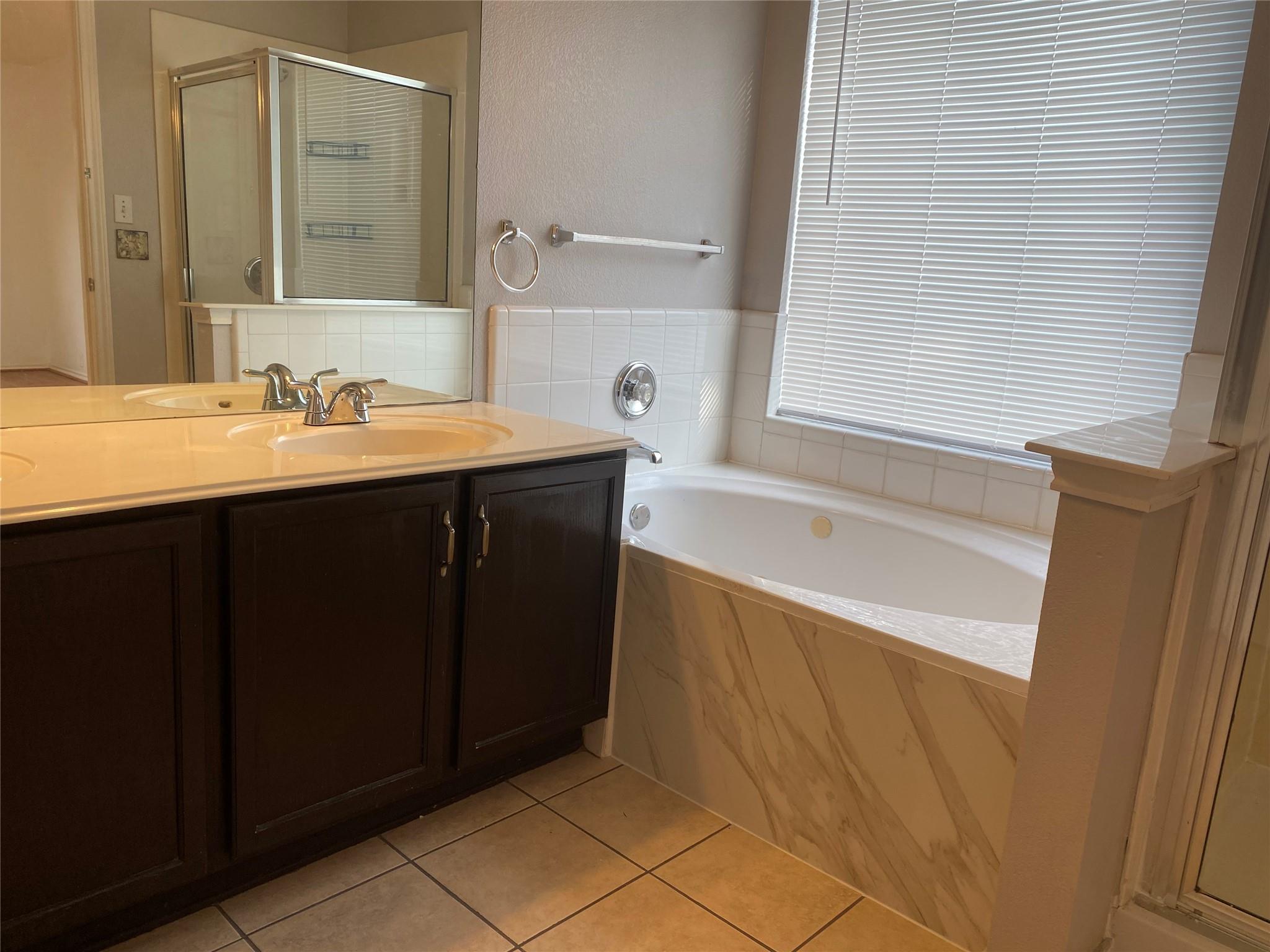 15004 Antique Finish Dr, Pflugerville, TX 78660