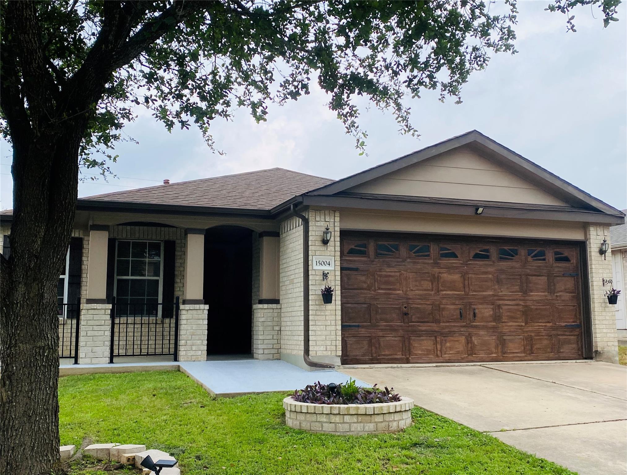 15004 Antique Finish Dr, Pflugerville, TX 78660