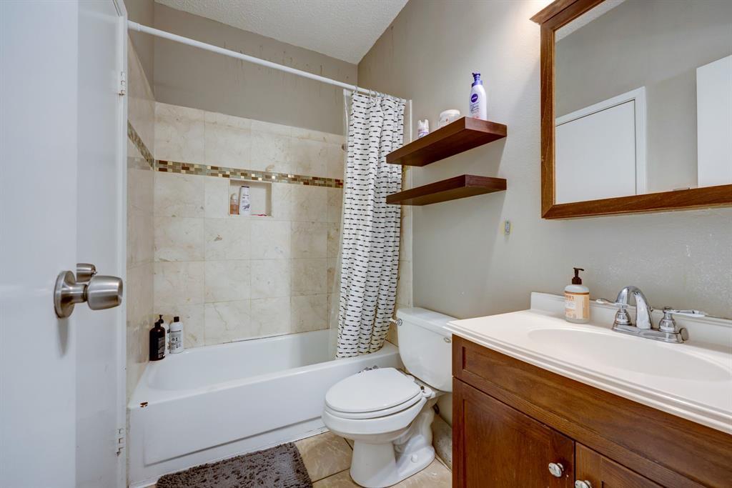 2901 San Jacinto Blvd # 204, Austin, TX 78705