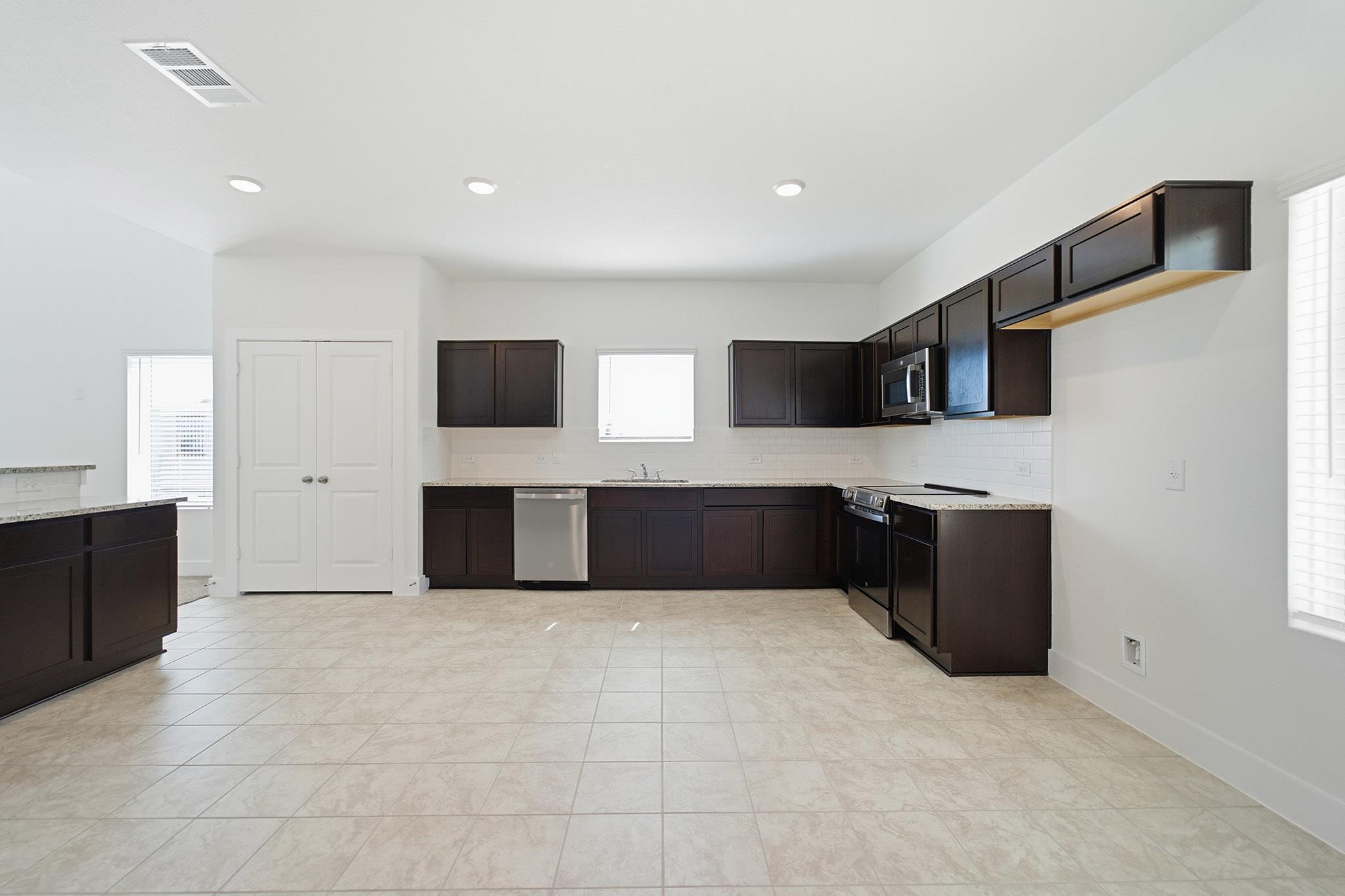 508 Gene Ray Ave, Bertram, TX 78605