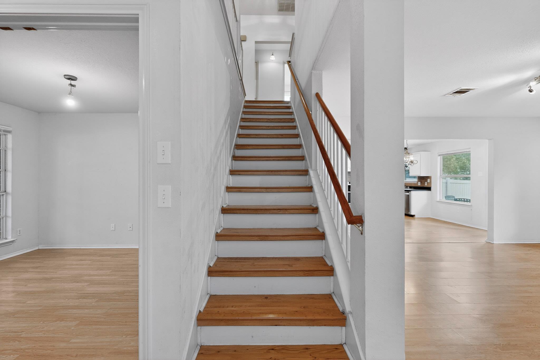 3412 Texas Topaz Dr, Austin, TX 78728