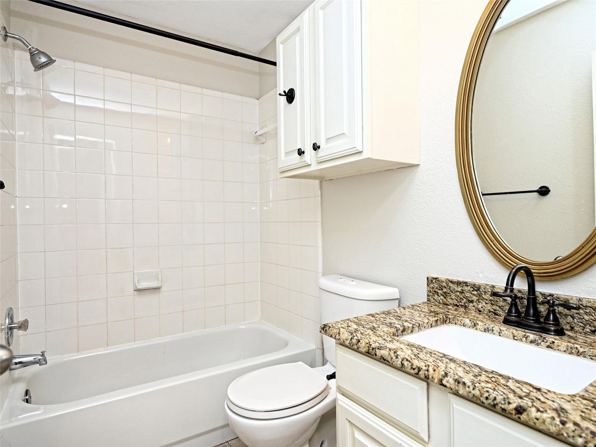 11017 RIO VISTA Dr, Austin, TX 78726