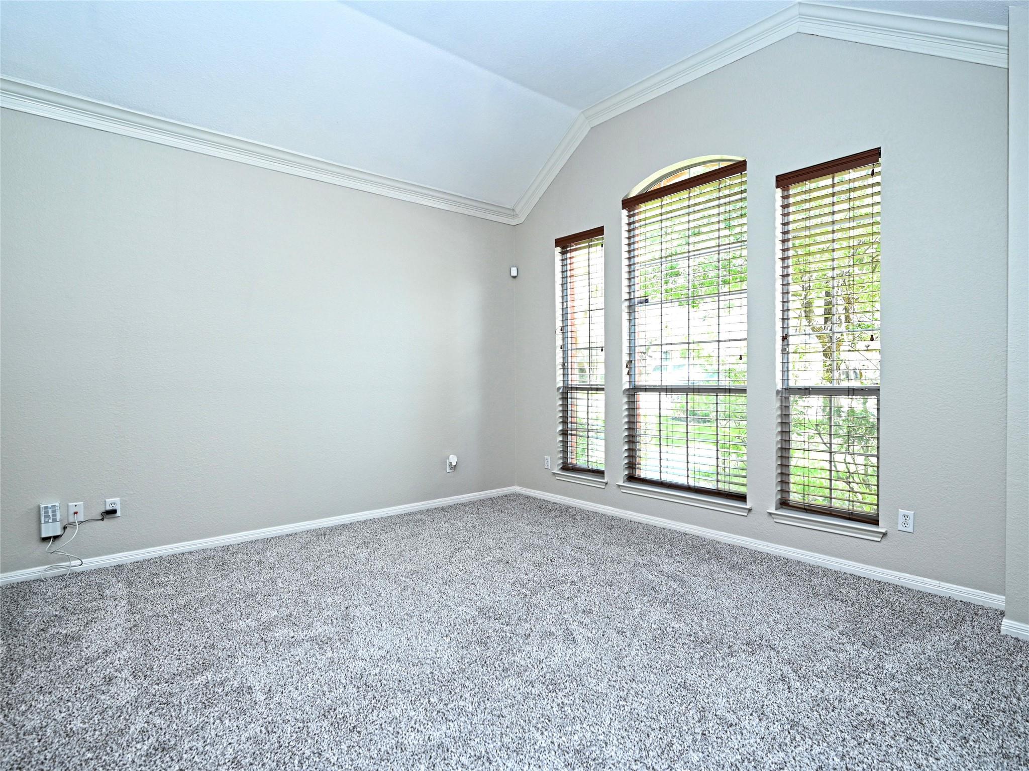 11017 RIO VISTA Dr, Austin, TX 78726