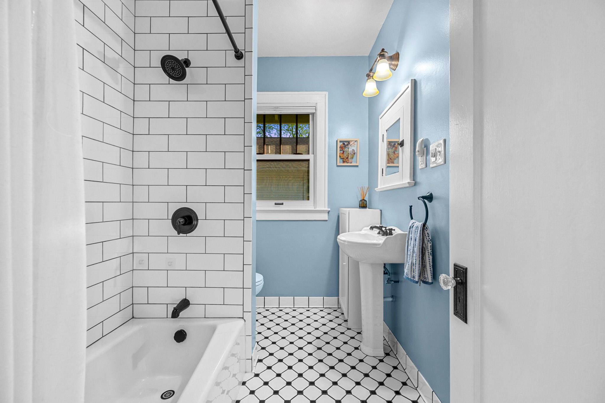 4009 Avenue D, Austin, TX 78751