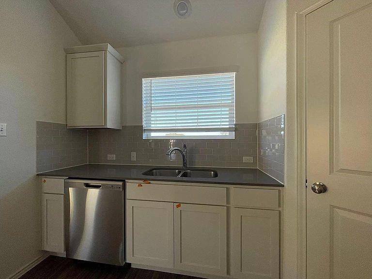 1009 Wolseley Cv, Hutto, TX 78634