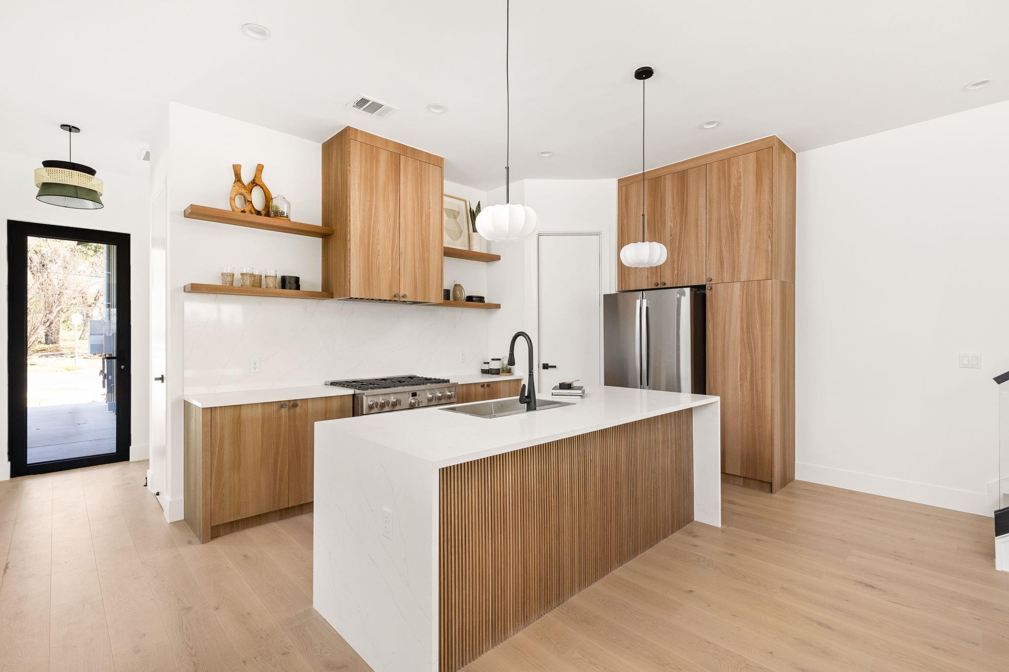 1610 Harvey St # 1, Austin, TX 78702