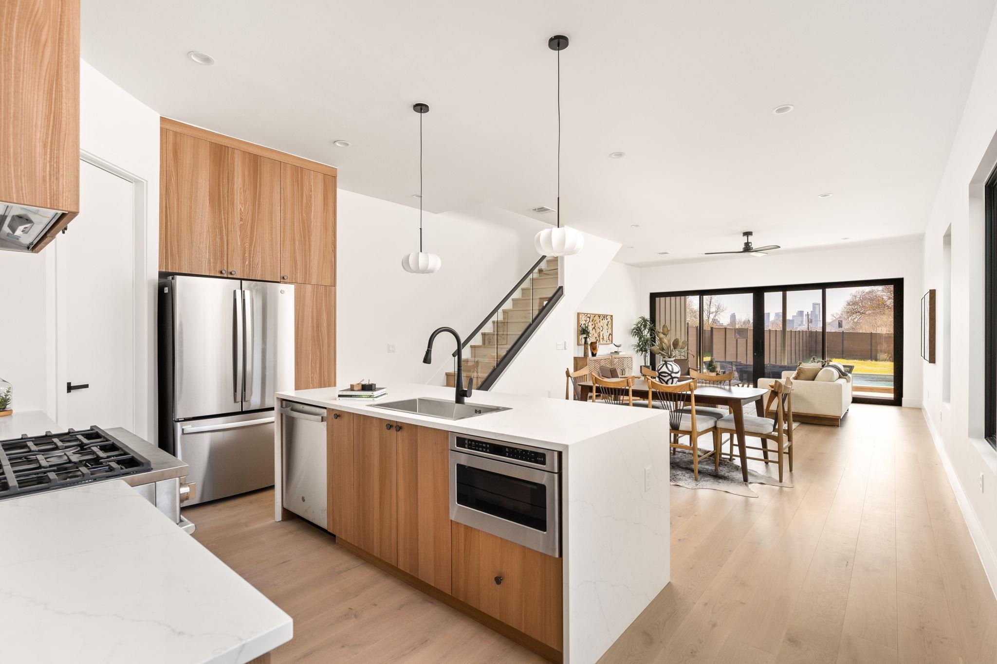 1610 Harvey St # 1, Austin, TX 78702