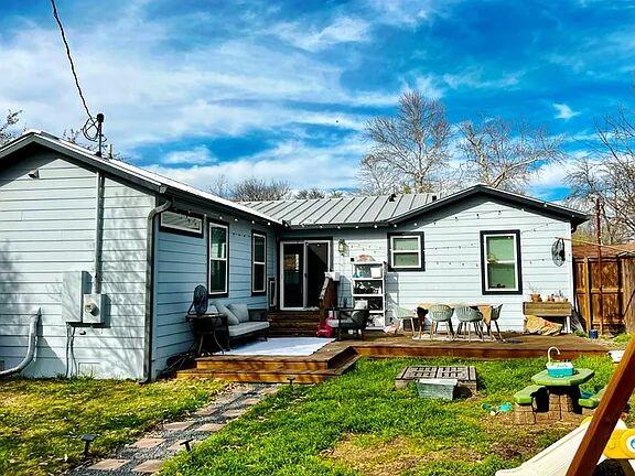 207 W 55th St, Austin, TX 78751