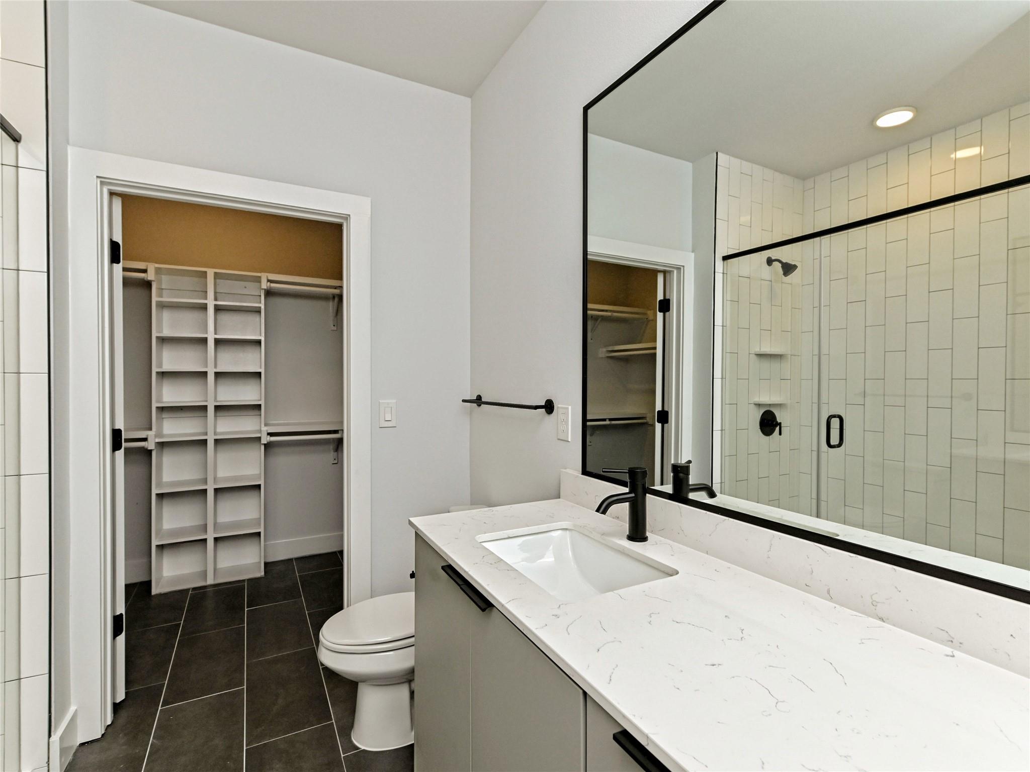 2500 Longview St # 518, Austin, TX 78705