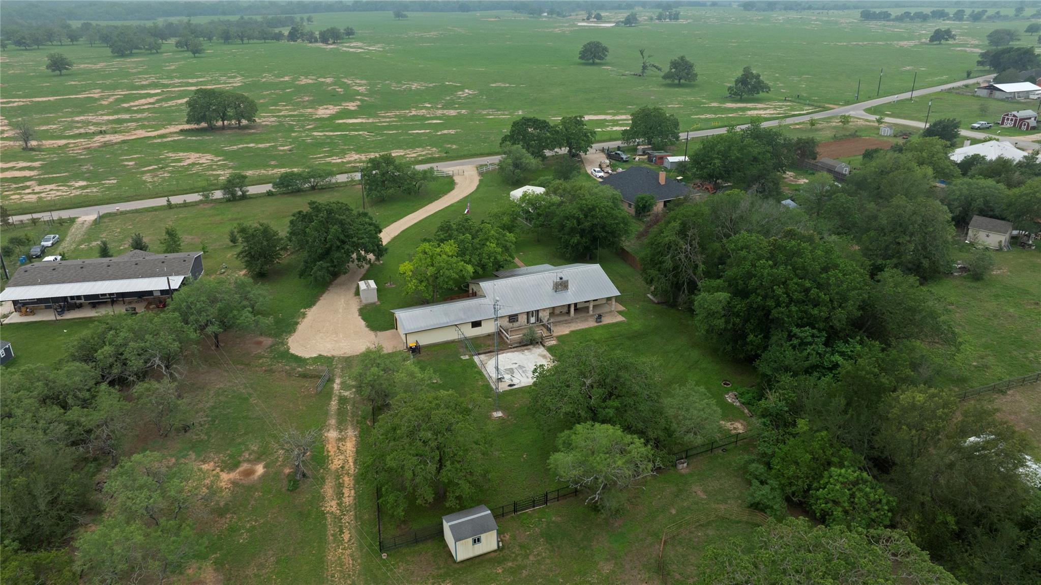 986 Shiloh Rd, Bastrop, TX 78602