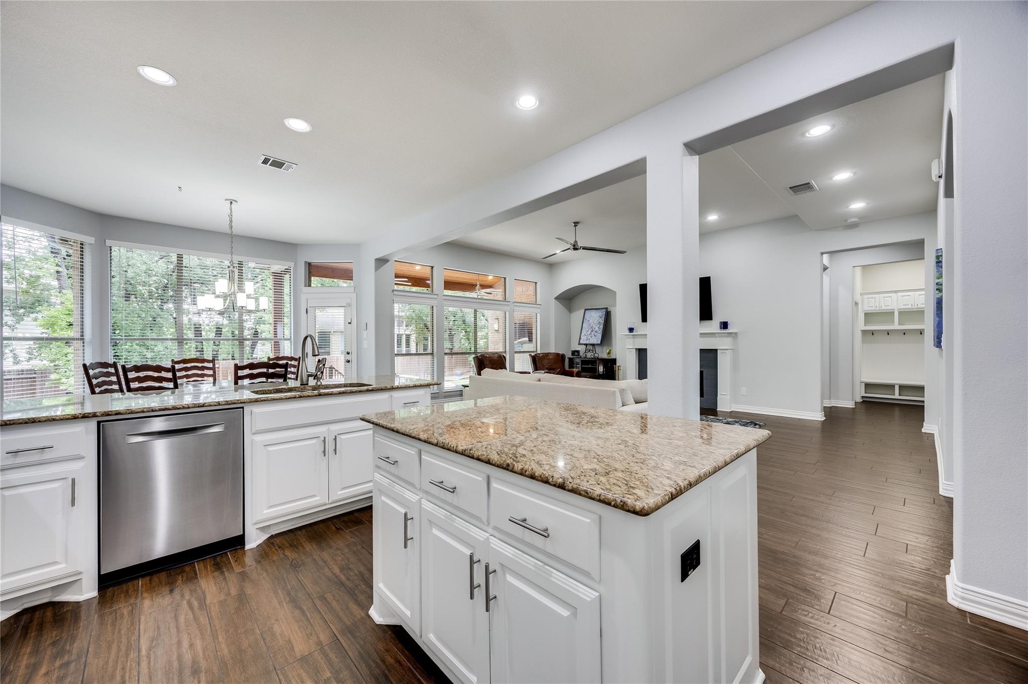 204 Broken Arrow Dr, Cedar Park, TX 78613