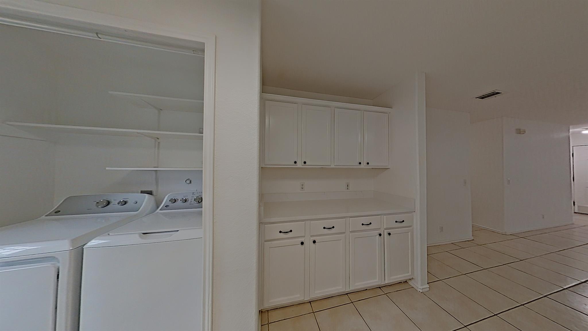 6909 Broad Brook Dr, Austin, TX 78747