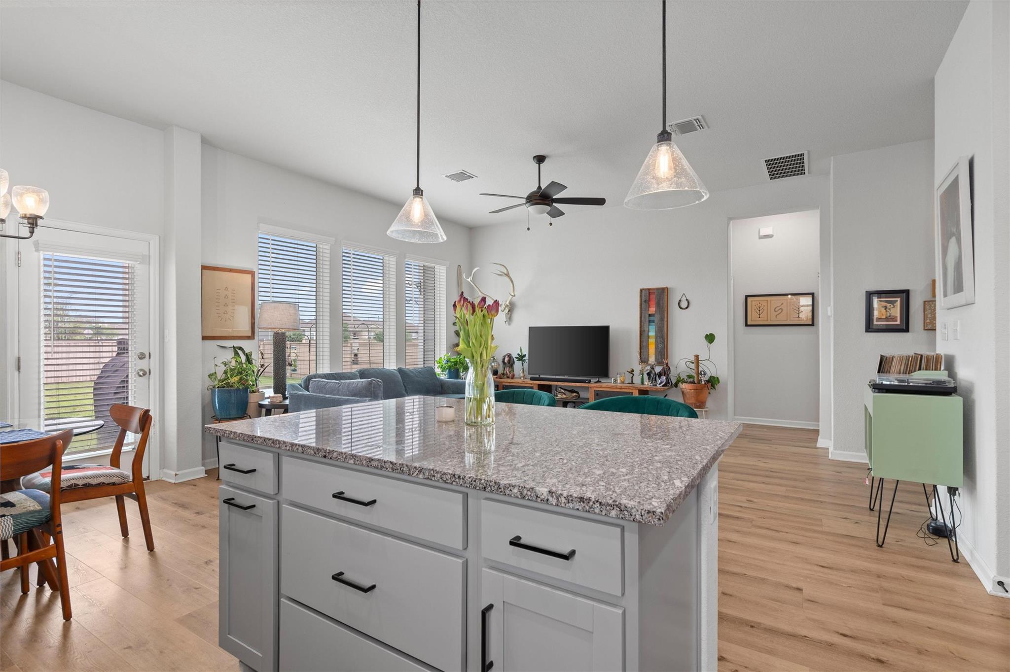 114 Patrick Herndon Dr, Bastrop, TX 78602