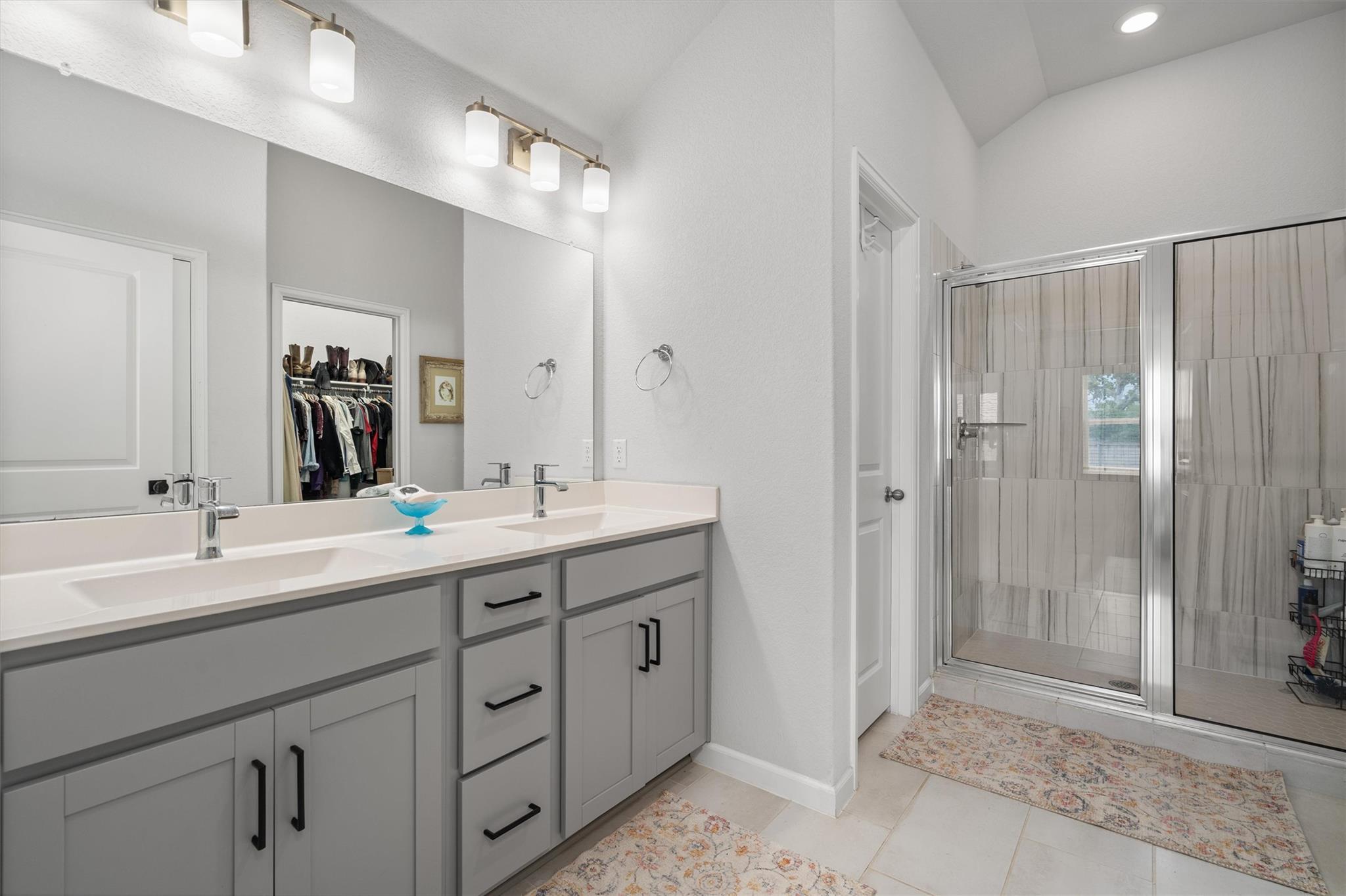 114 Patrick Herndon Dr, Bastrop, TX 78602