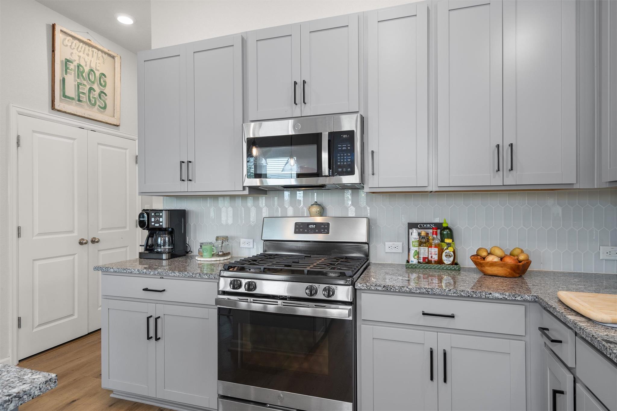 114 Patrick Herndon Dr, Bastrop, TX 78602