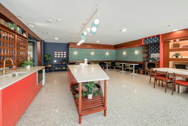 1701 Simond Ave # 615, Austin, TX 78723