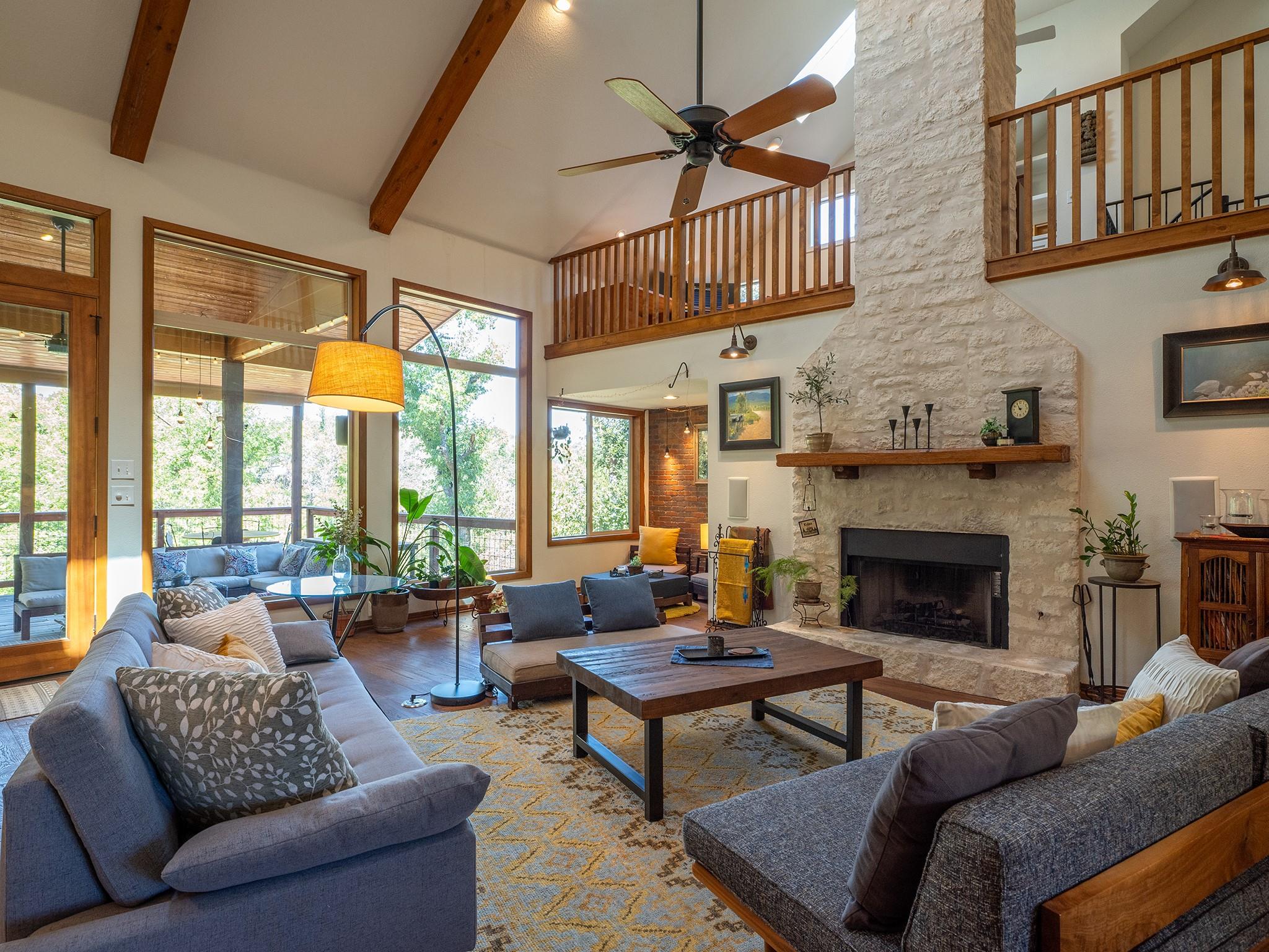 10731 CASSIA Dr, Austin, TX 78759