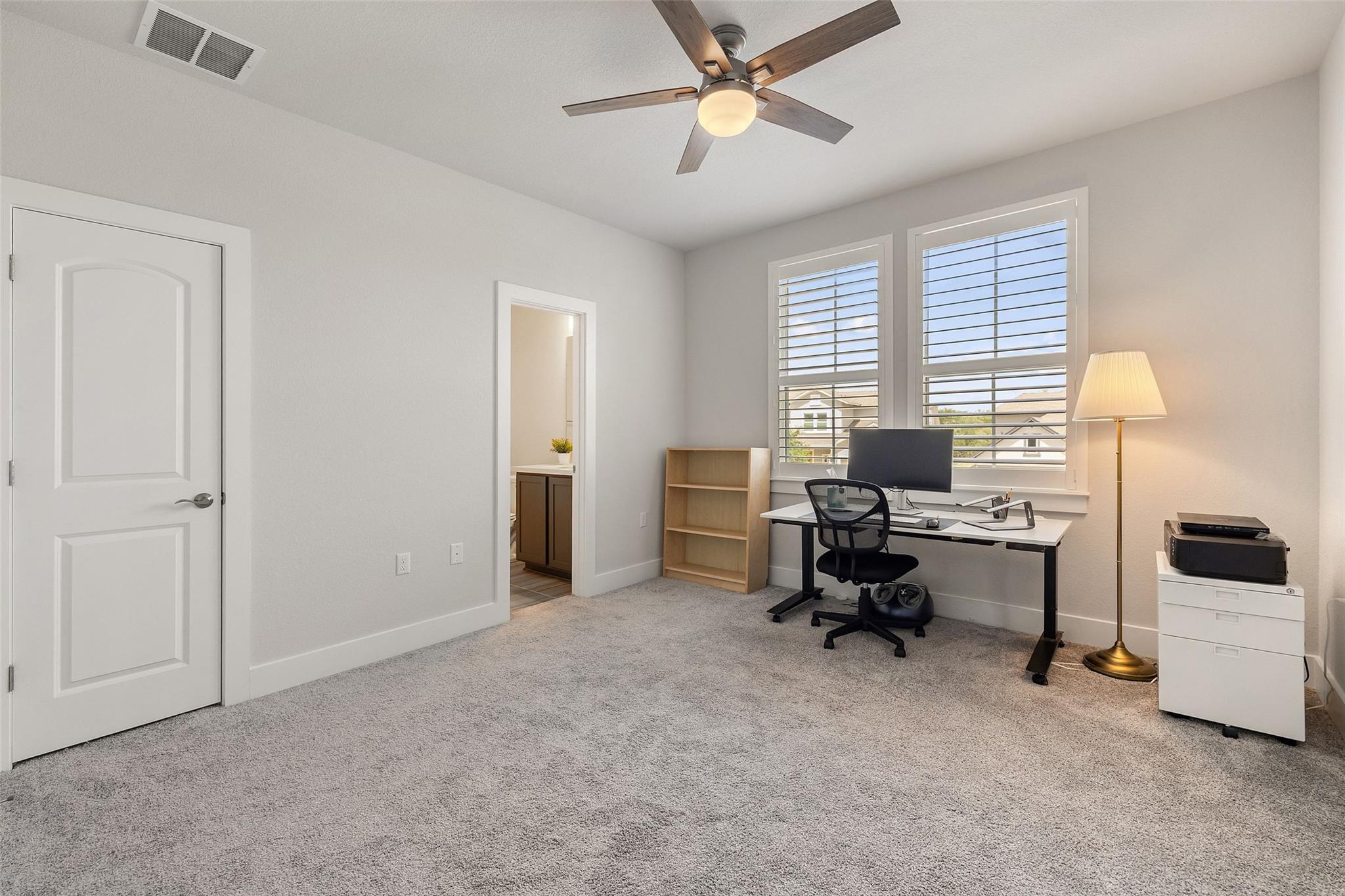 16813 Roselin Dr, Austin, TX 78738