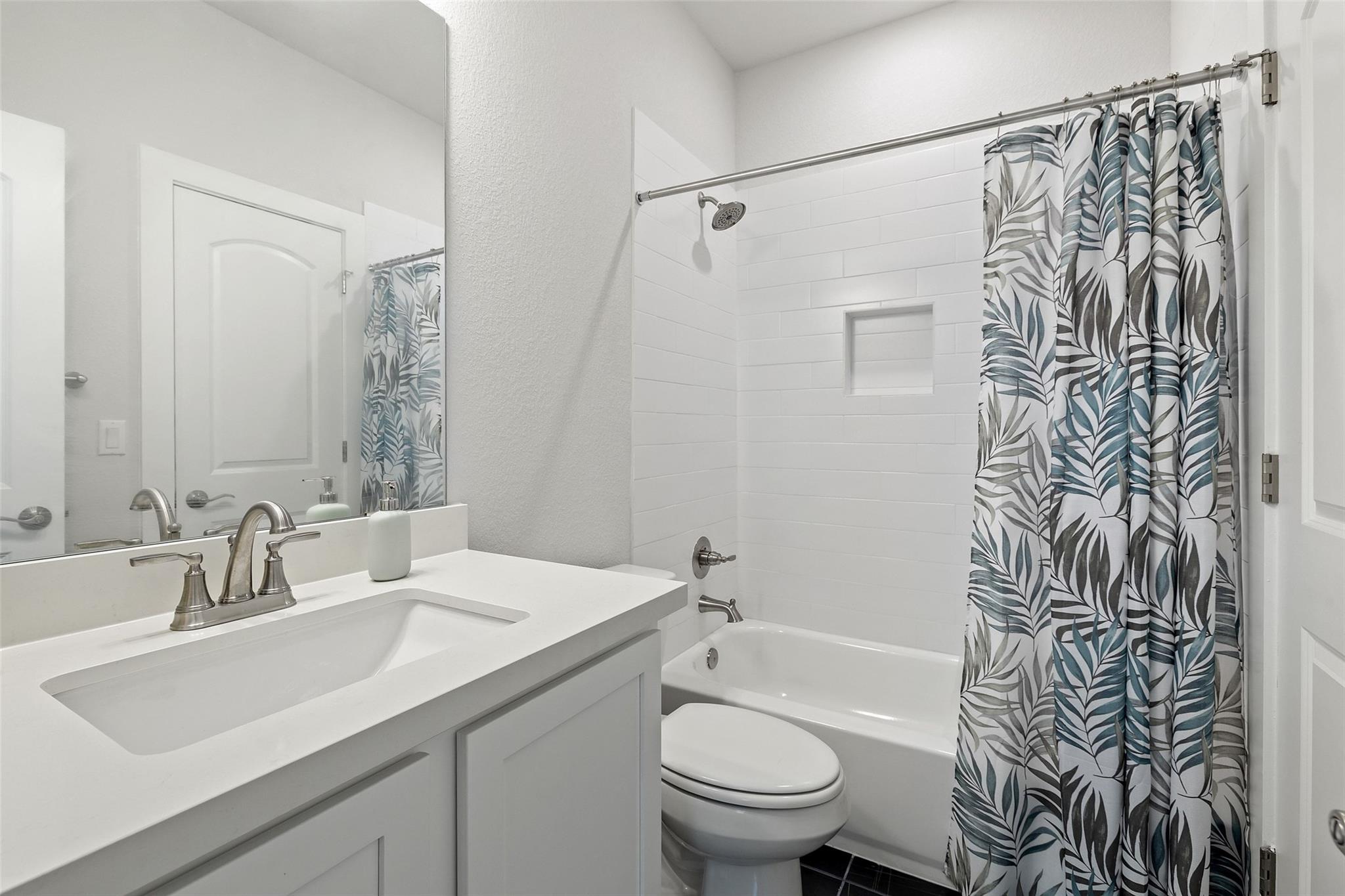 16813 Roselin Dr, Austin, TX 78738