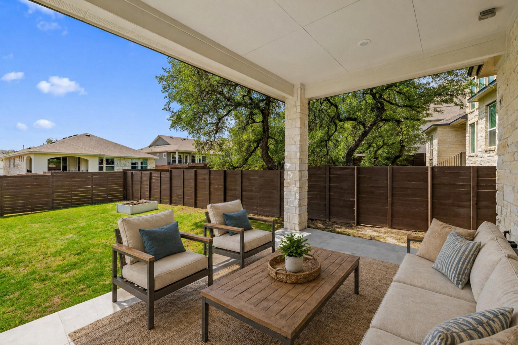 16813 Roselin Dr, Austin, TX 78738