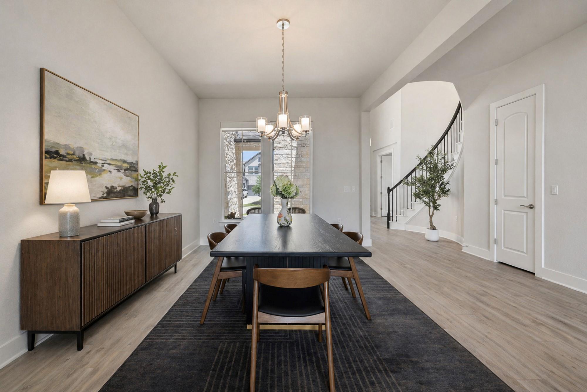 16813 Roselin Dr, Austin, TX 78738