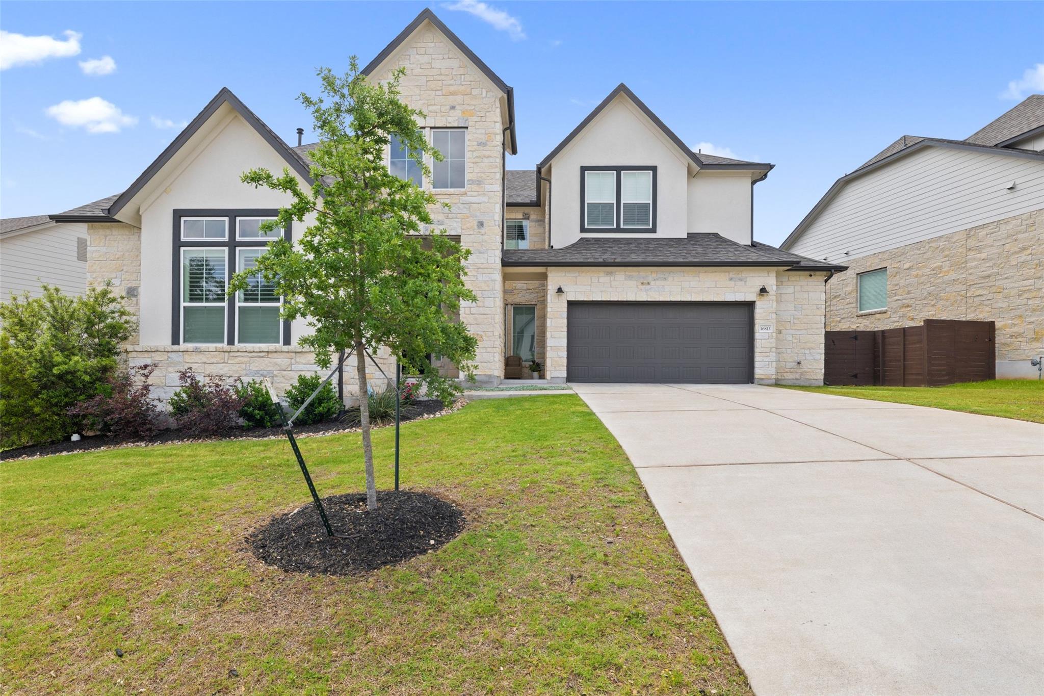 16813 Roselin Dr, Austin, TX 78738