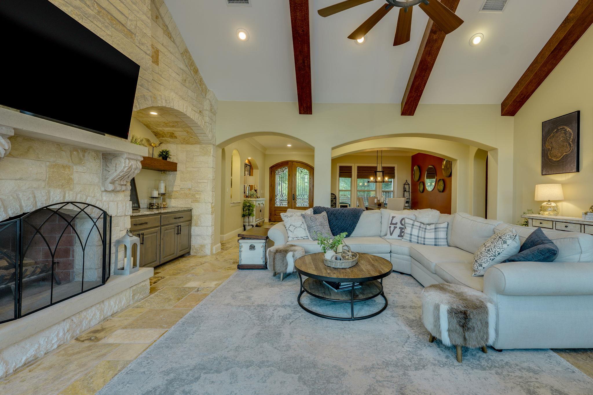 2703 Pyramid Dr, Austin, TX 78734