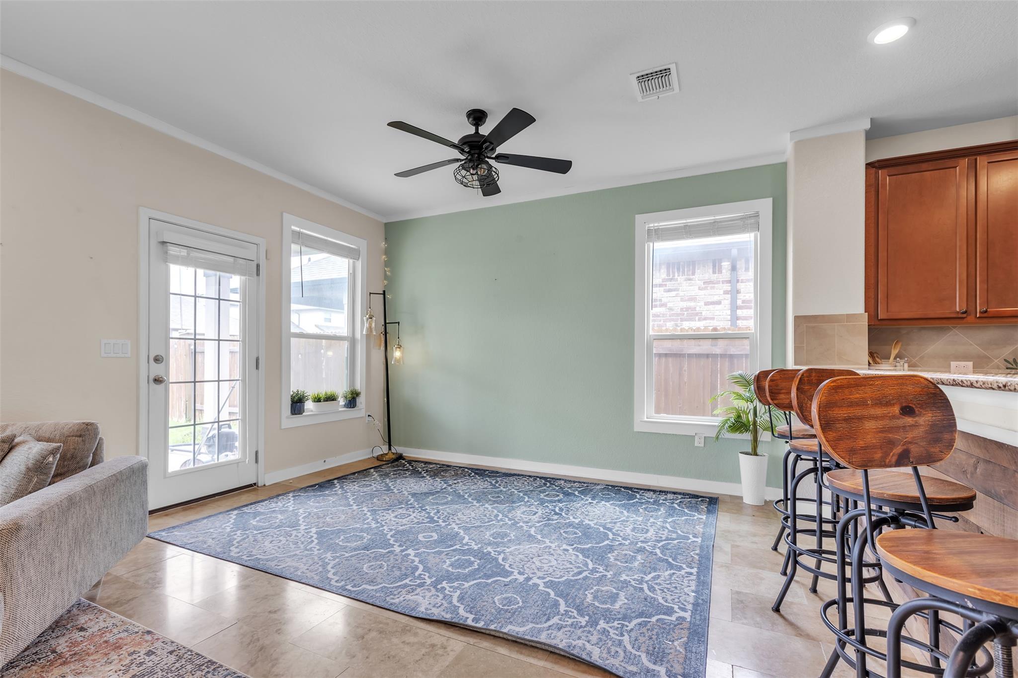 128 Kavanaugh St, Georgetown, TX 78628